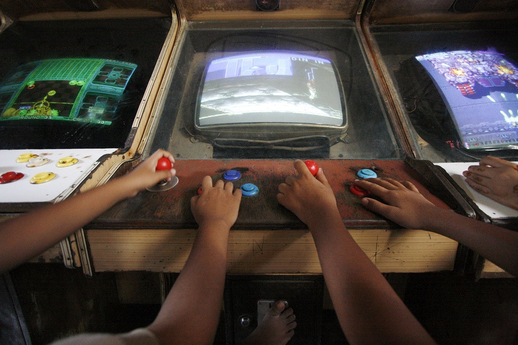 Pengawasan orangtua terhadap game memang mutlak dibutuhkan (MI/IMMANUEL ANTONIUS)