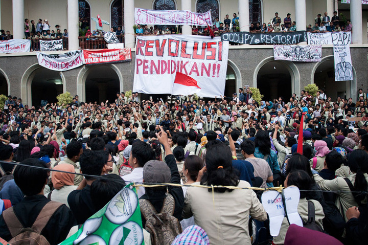 Mahasiswa UGM Tolak Kenaikan Uang Kuliah Tunggal
