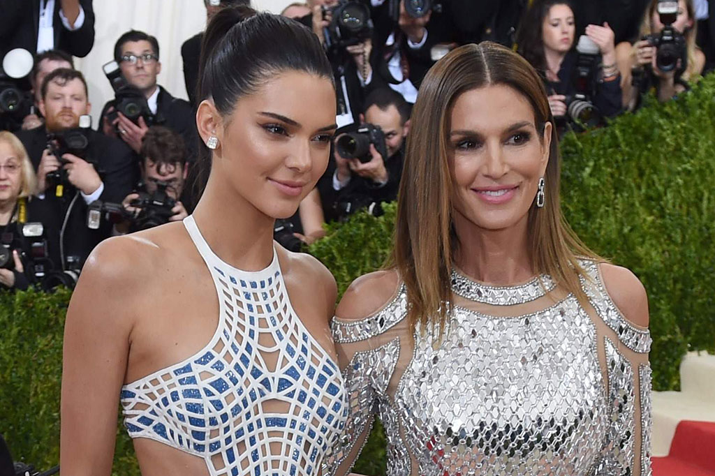 Seksinya Aktris-aktris yang Hadir di Met Gala 2016