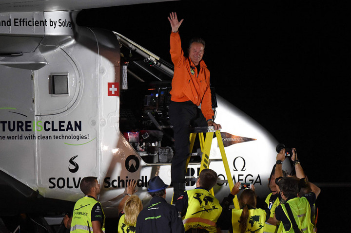 Solar Impulse 2 Mendarat di Arizona