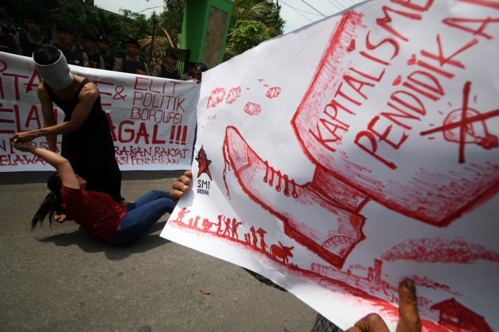 Hardiknas & Ironi Pendidikan di Indonesia