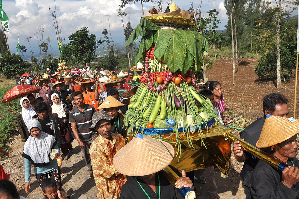 Among Tebal, Tradisi Selamatan Masuki Musim Tanam tembakau