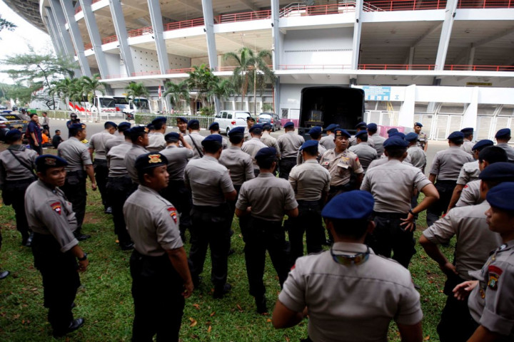 2.715 Personel Gabungan Kawal Laga Persija vs Semen Padang