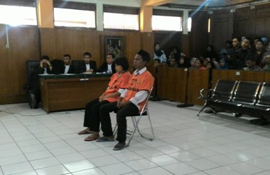 Dua Aktivis Buruh di Malang Divonis Tiga Bulan Penjara