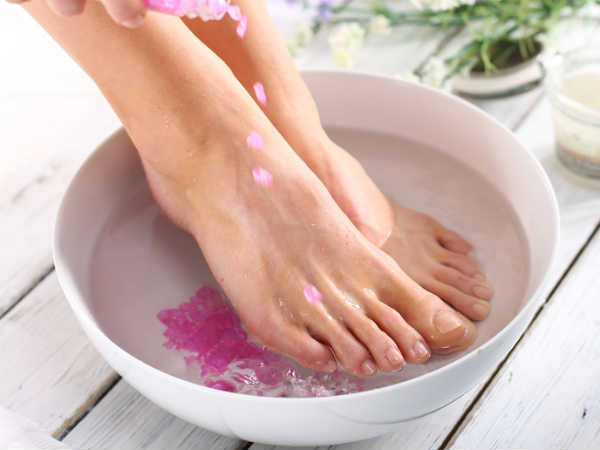 Redakan Sakit Tumit dengan Cara Alami Ini (Foto: boldsky)