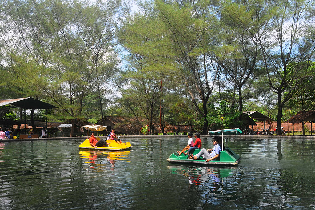 Libur Panjang, Pengunjung Wisata Taman Air Tlatar Meningkat