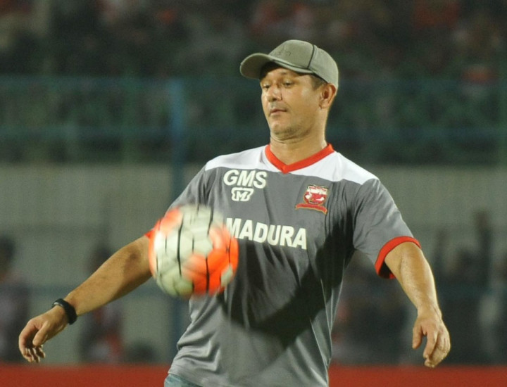 Ditahan Imbang Arema, Pelatih Madura United Tetap Puas