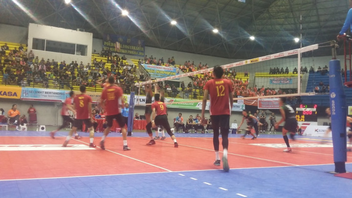 Jakarta BNI Taplus Butuh Lima Set Untuk Bekuk Surabaya Samator