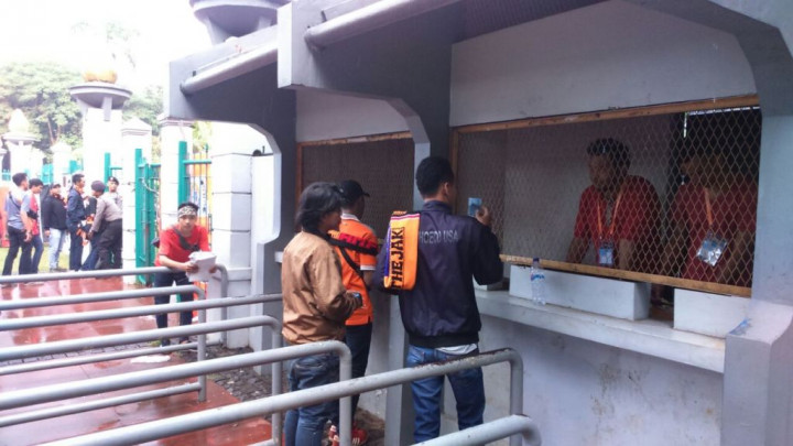 Tiket Laga Kandang Persija Laris Manis