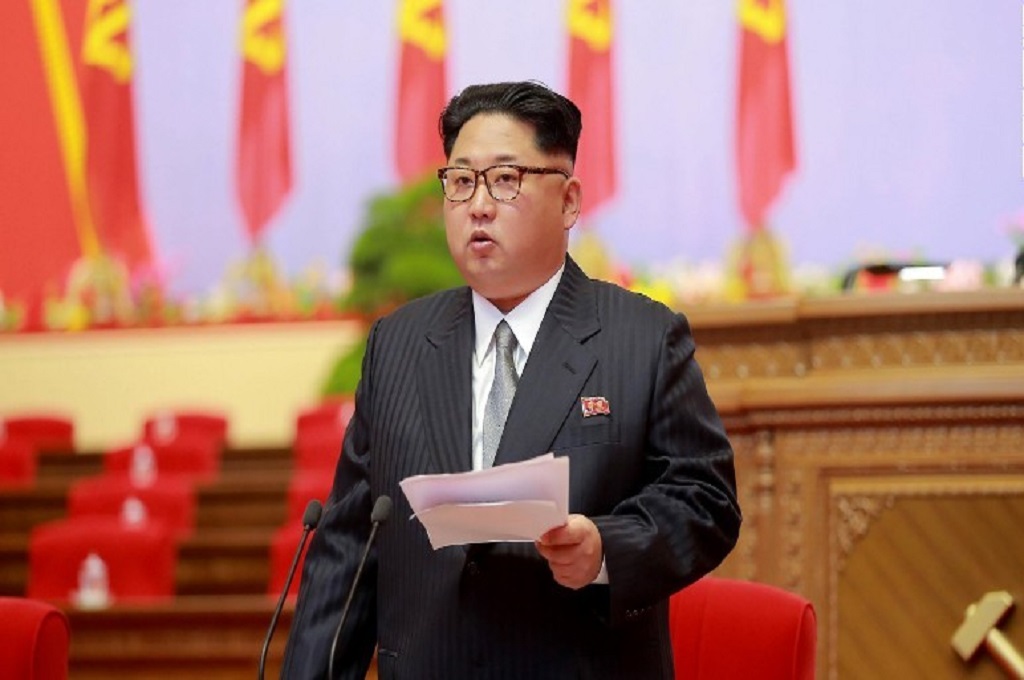 Kim Jong-un muncul dalam sebuah siaran televisi KCNA di Pyongyang, Korut, 8 Mei 2016. (Foto: KCNA)