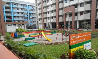 Warga Satu Rumah Dilarang Pecah Kartu Keluarga