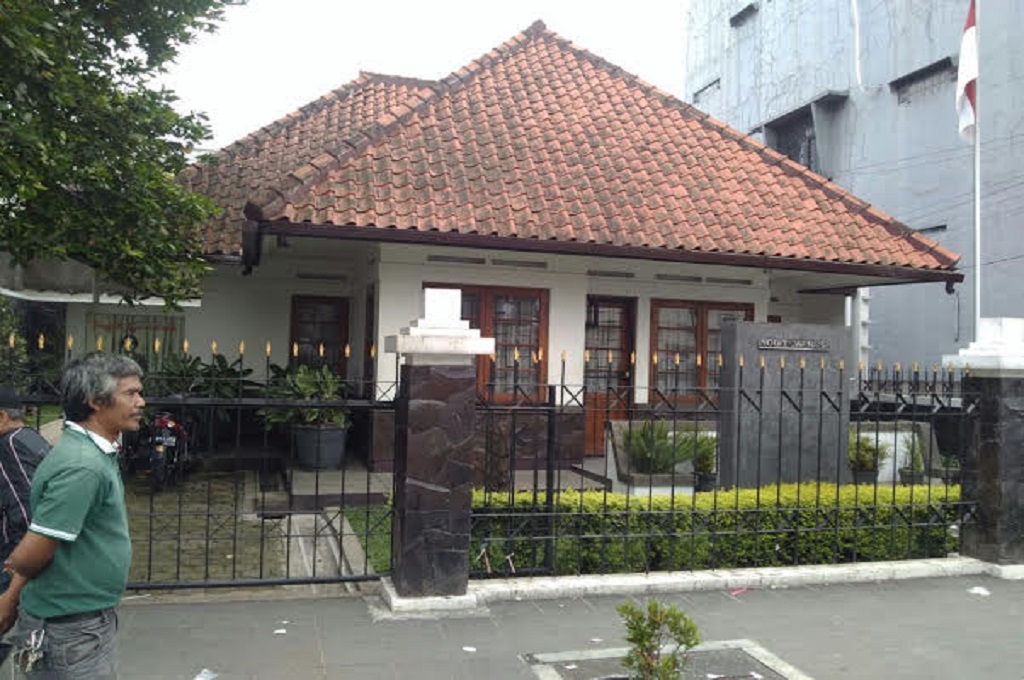 Rumah Inggit Garnasih di Bandung, Jabar. Rumah itu milik istri kedua Soekarno sebelum Kemerdekaan RI, MTVN - Roni Kurniawan