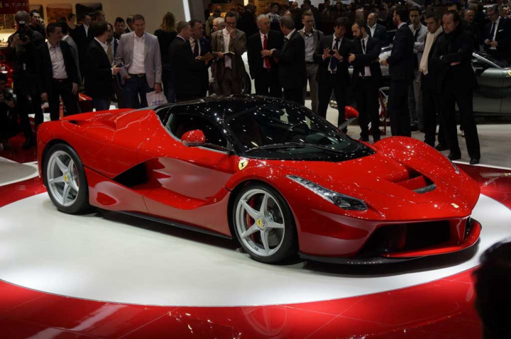 LaFerrari Spider Dibuat Berdasarkan Pesanan