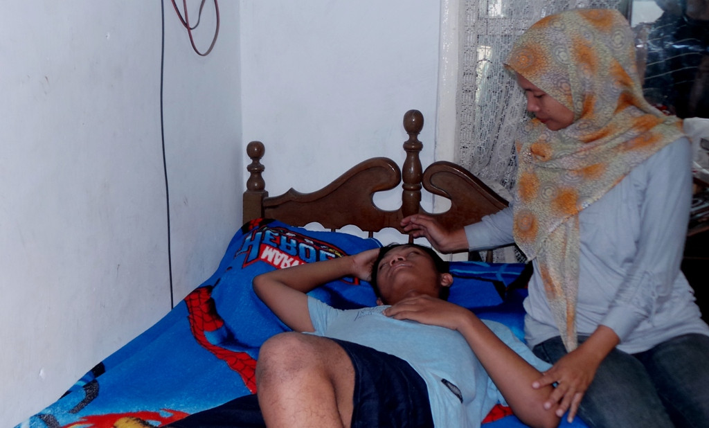 Oka Putra Kadiva, salah satu siswa SMA Negeri 2 Pati yang dikeroyok siswa SMK Tunas Harapan (Foto: MTVN/Rhobi Shani)