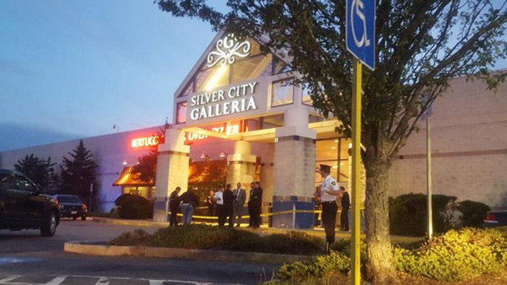 AS Dilanda Insiden Penikaman, Dua Orang Tewas