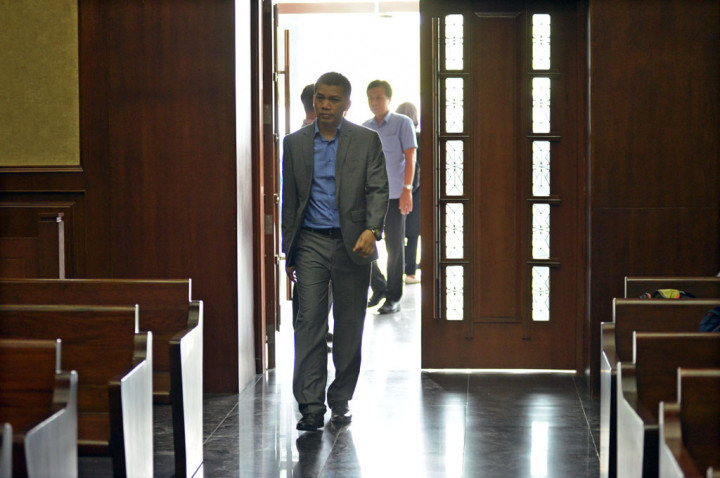 Amran Minta Uang ke Sejumlah Pengusaha untuk THR