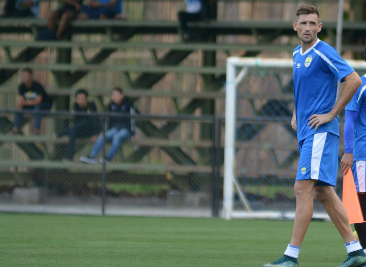 Striker Persib Ini Bertekad Akhiri Paceklik Gol