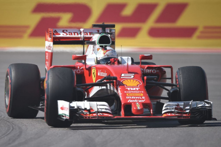 Ferrari Dominasi Sesi Latihan Perdana GP Spanyol