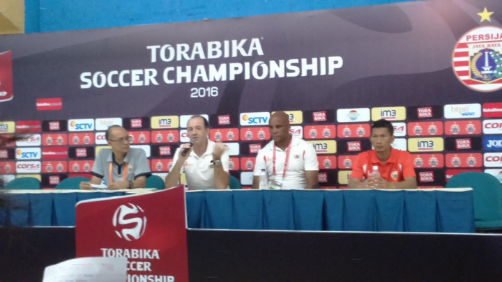 Pelatih Persija Puas Permainan Anak Asuhnya Hadapi Persela