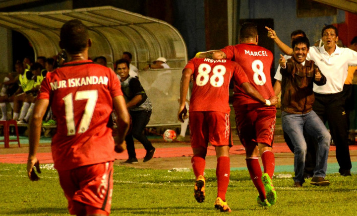 Babak I: Semen Padang Unggul Dua Gol atas Persipura