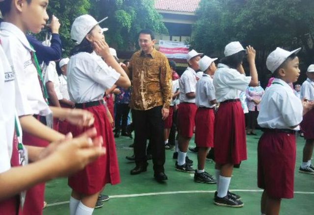Petuah Ahok untuk Murid SDN 13 Petojo Utara