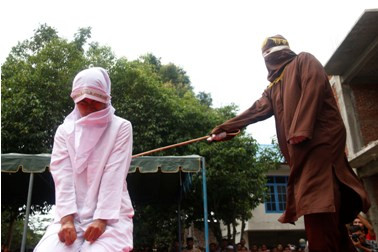 5 Orang Dihukum Cambuk, Satu Lainnya Ajukan Banding