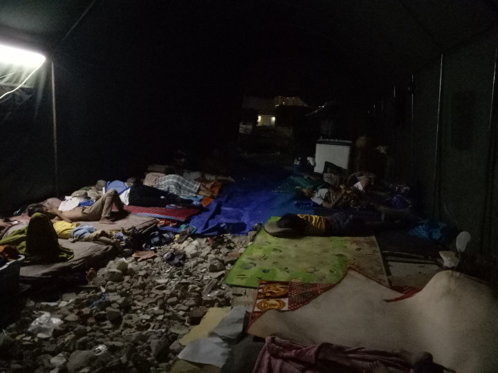 Sepenggal Malam di Kampung Aquarium