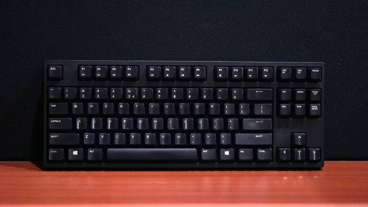 CM Storm Novatouch TKL, Simpel, Nyaman, Tapi Minim Fitur