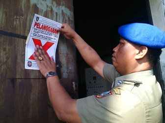 Tak Sesuai Izin, Pabrik Plastik di Solo Ditutup