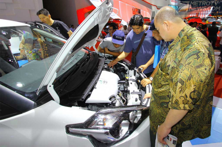 Promo Harga Mobil Banjiri GIIAS Makassar