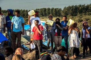 Imigran Pencari Suaka Mulai Melampaui Batas