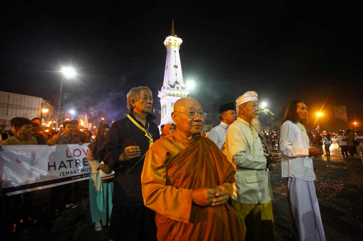 Peringati Harkitnas, Warga Yogyakarta Gelar Tradisi Lampah Ratri
