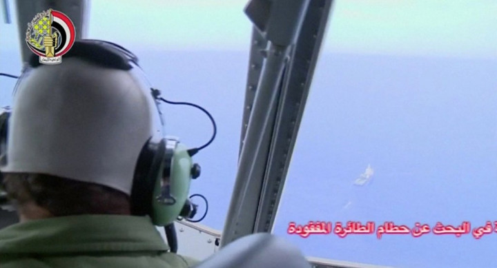 Militer Mesir Tentukan Lokasi Kotak Hitam EgyptAir