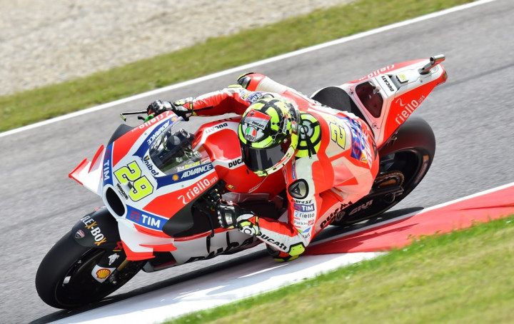 Iannone Lanjutkan Dominasi di Sesi Latihan Bebas Ketiga