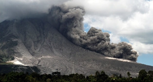 Korban Tewas Awan Panas Sinabung Menjadi 7 Orang