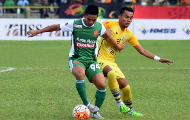 Gresik United Berbagi Angka dengan PS TNI