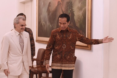 Temui Jokowi, Pangeran Saudi Bicarakan Investasi di Bidang Insfratuktur