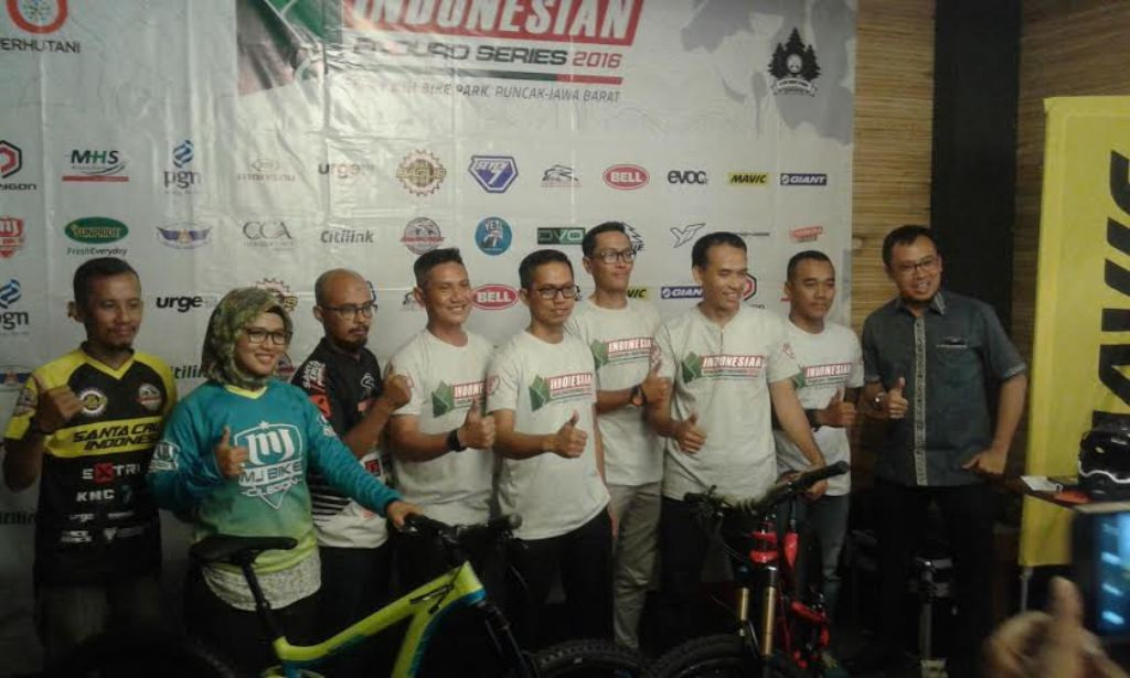 Foto: Suasana konferensi pers jelang digelarnya Balap sepeda gunung bertajuk Indonesia Enduro Series 2016. (Foto: MTVN/Patrick Pinaria)
