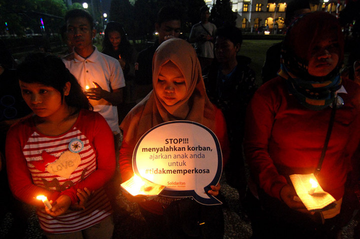 Seribu Lilin Solidaritas untuk Korban Kekerasan Seksual