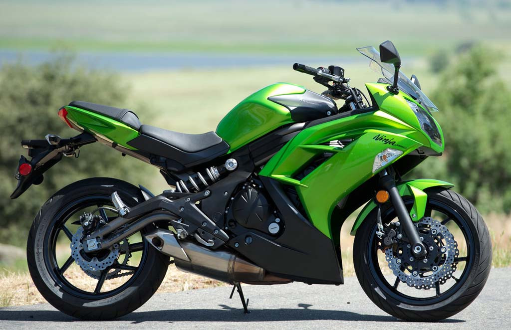 Kawasaki bermesin 650cc paling terpukul pajak. Motorcycle-USA