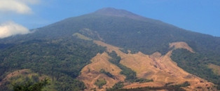 Larangan Mengelola Lahan TNGC Sudah Sesuai Aturan