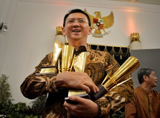 Ahok Disarankan jangan Terlalu Percaya Diri Pasti Menang