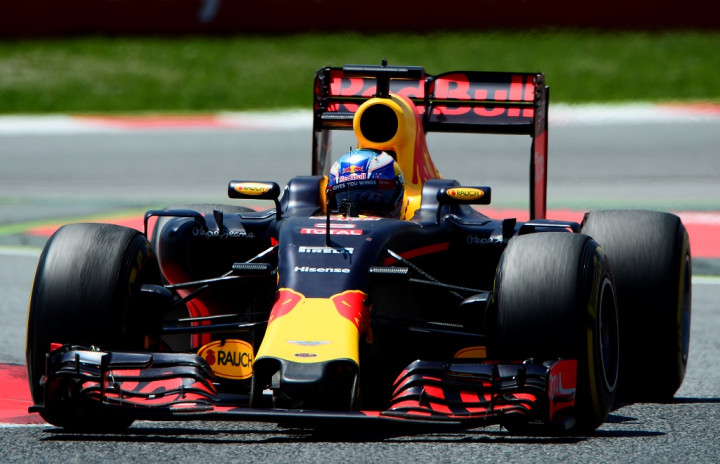 Hasil FP2: Ricciardo Patahkan Dominasi Duo Mercedes