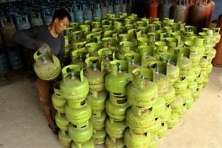 Pertamina Tambah Stok LPG Harian Selama Ramadan
