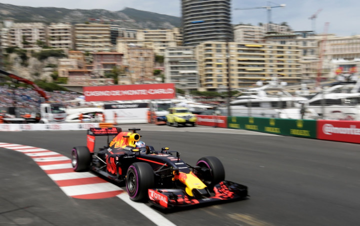Ricciardo <i>Start</i> Terdepan di GP Monaco