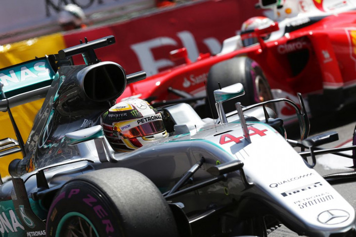 Mobil Berkendala, Hamilton Bersyukur Bisa Start Posisi Ketiga