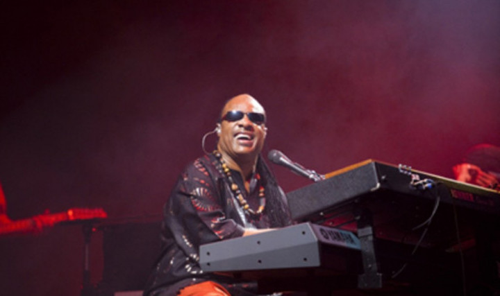 Stevie Wonder Puji Album Baru Beyonce