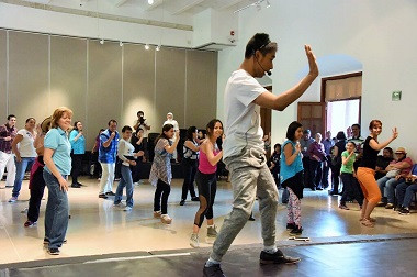 Masyarakat Meksiko Gemari Tari Tradisional Indonesia