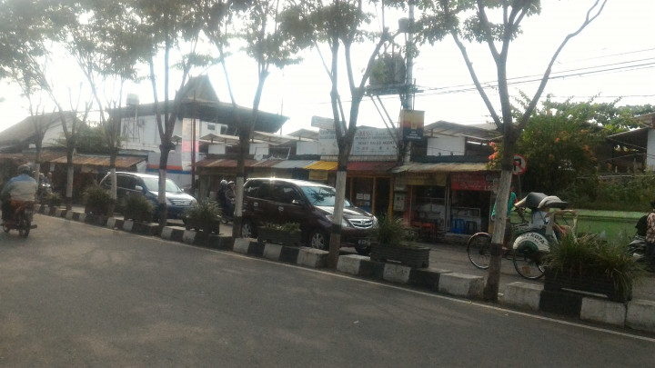 Juli, PKL Sarkem Harus Angkat Kaki