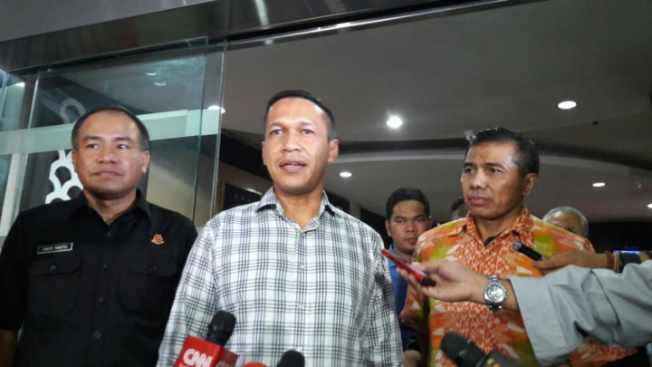 La Nyalla Selalu Diawasi Selama Di Singapura